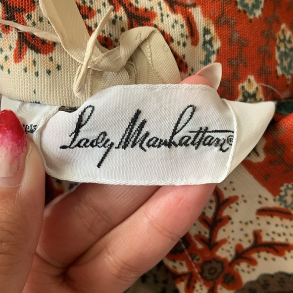 LADY MANHATTAN SIZE S Long-sleeve Sheer Patterned Button-up Top - Picture 15 of 16